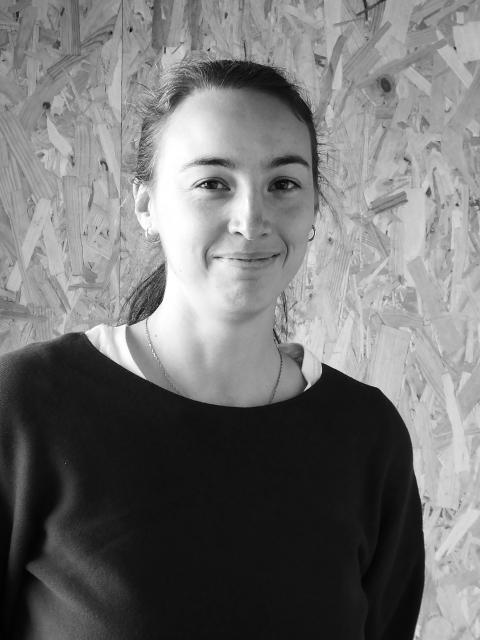 Lenka Csandova